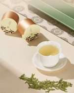 West Lake Longjing Tea Gift Box - Pre-Qingming Dragon Well Green Tea